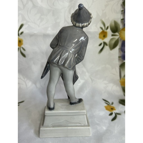 ROYAL COPENHAGEN Denmark #1129 The Sandman With Umbrella - Picture 4 of 9